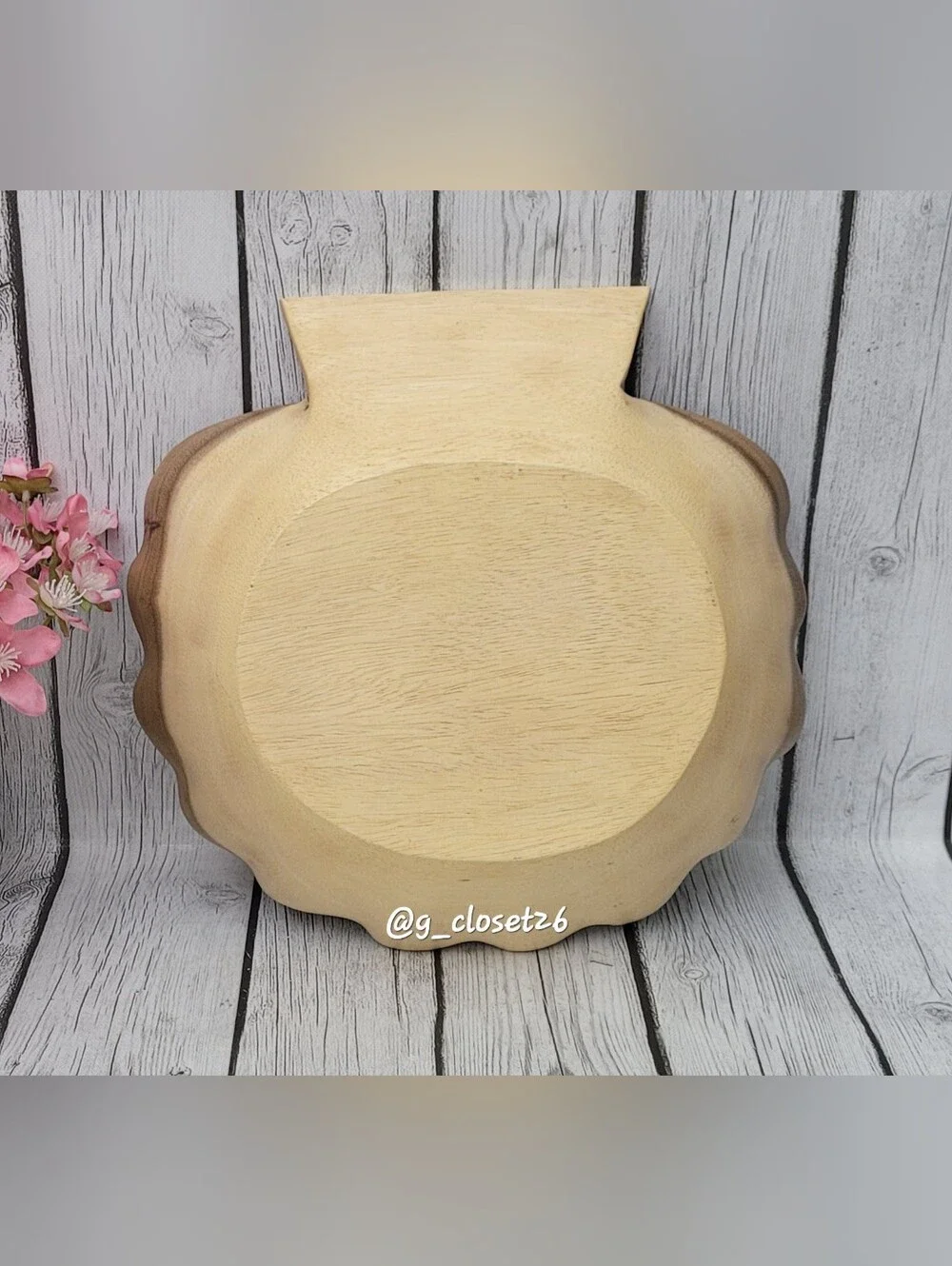 Natural Wood Shell Serving Bowl